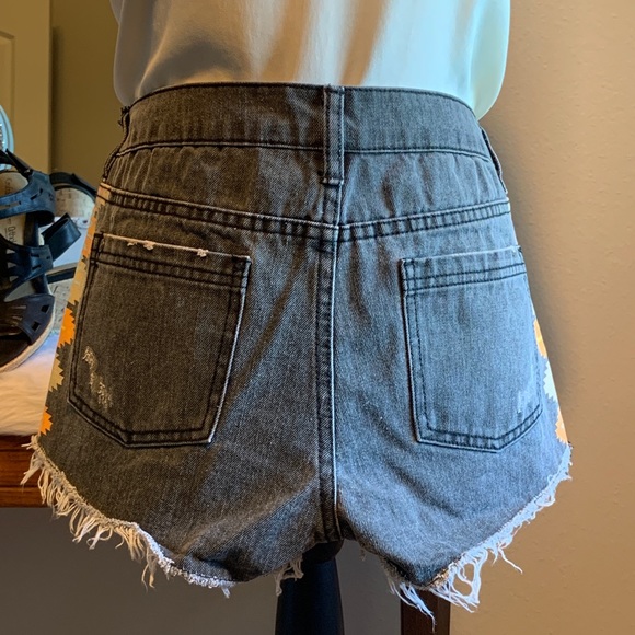 Element Storm Aztec Denim Raw Hem Cut Off Shorts Size 27 - Picture 4 of 6